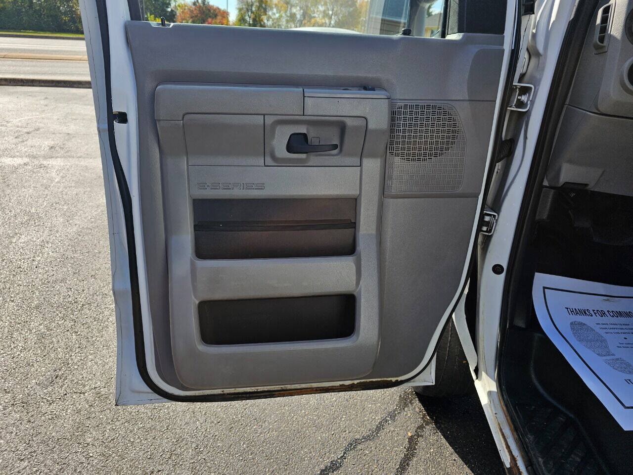 Used 2014 Ford E-250 and Econoline 250 w/ Commercial Cargo Van Package RWD image 15