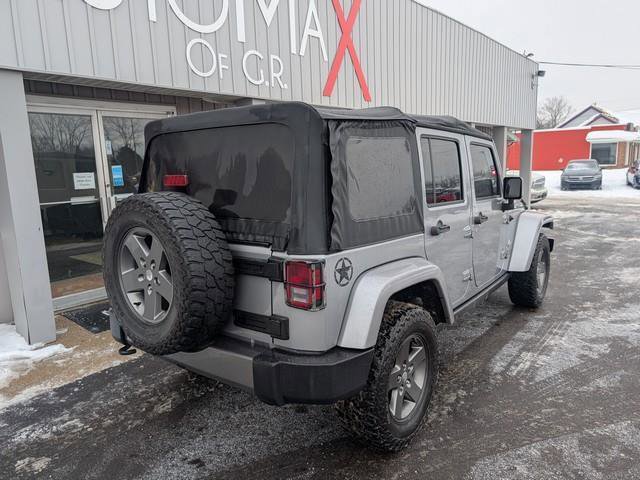 Used 2015 Jeep Wrangler Unlimited Sport image 6