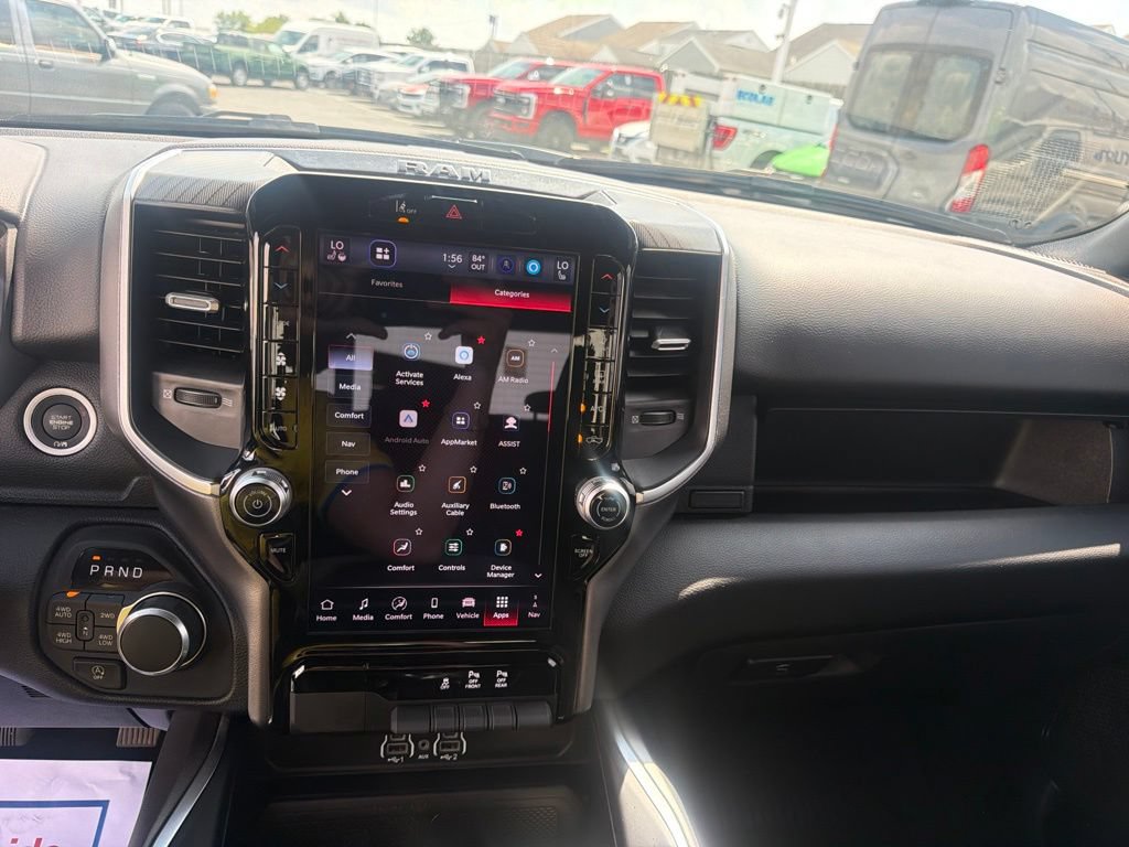Used 2025 RAM 1500 Big Horn AWD/4WD image 33