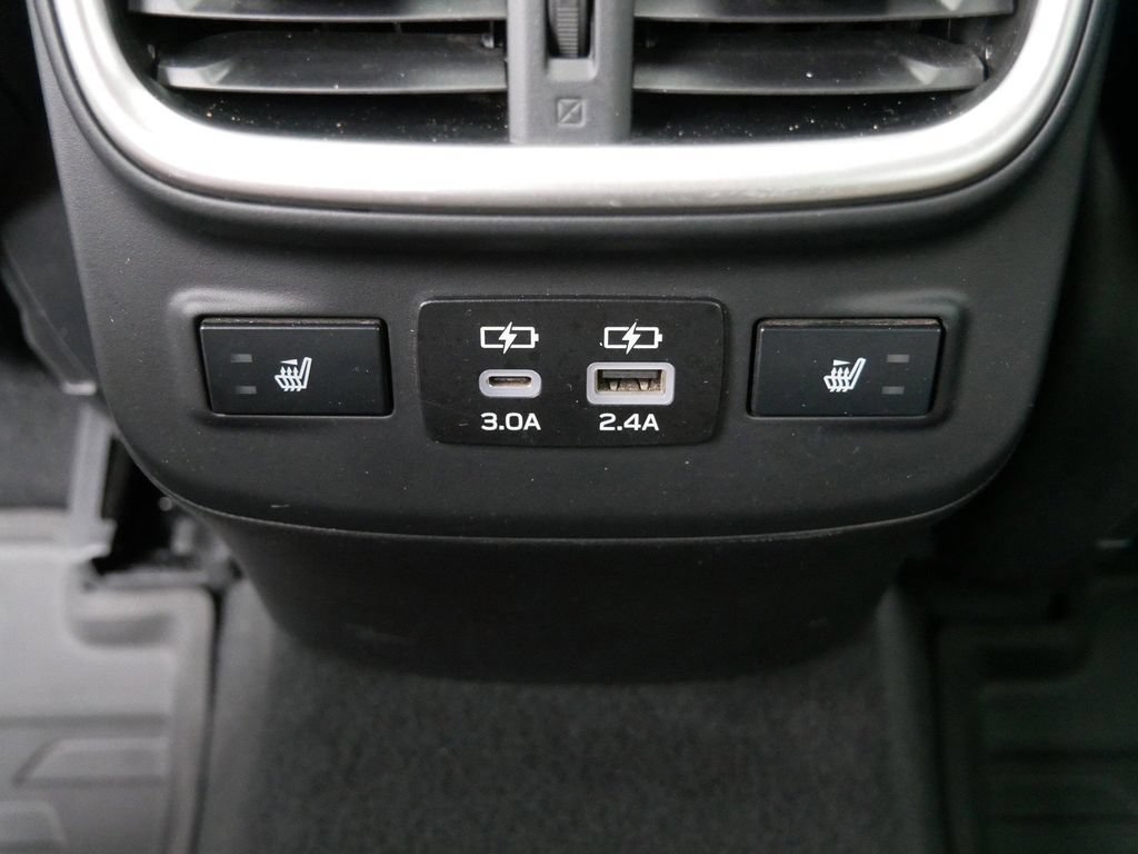Used 2023 Subaru Outback Limited AWD/4WD image 13