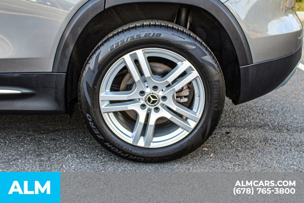 Used 2022 Mercedes-Benz GLB 250 4MATIC w/ Premium Package Lite image 16