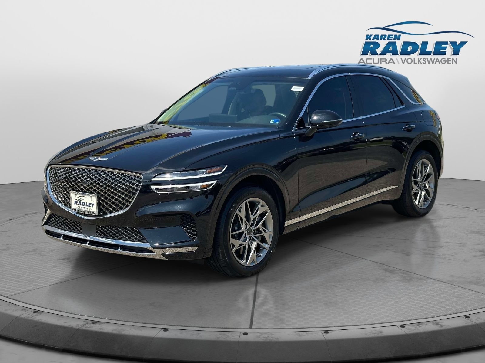 Used 2025 Genesis GV70 2.5T w/ Advanced Package AWD/4WD image 5
