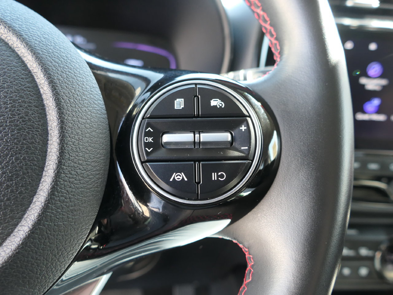 Certified 2023 Kia Soul GT-Line FWD image 17