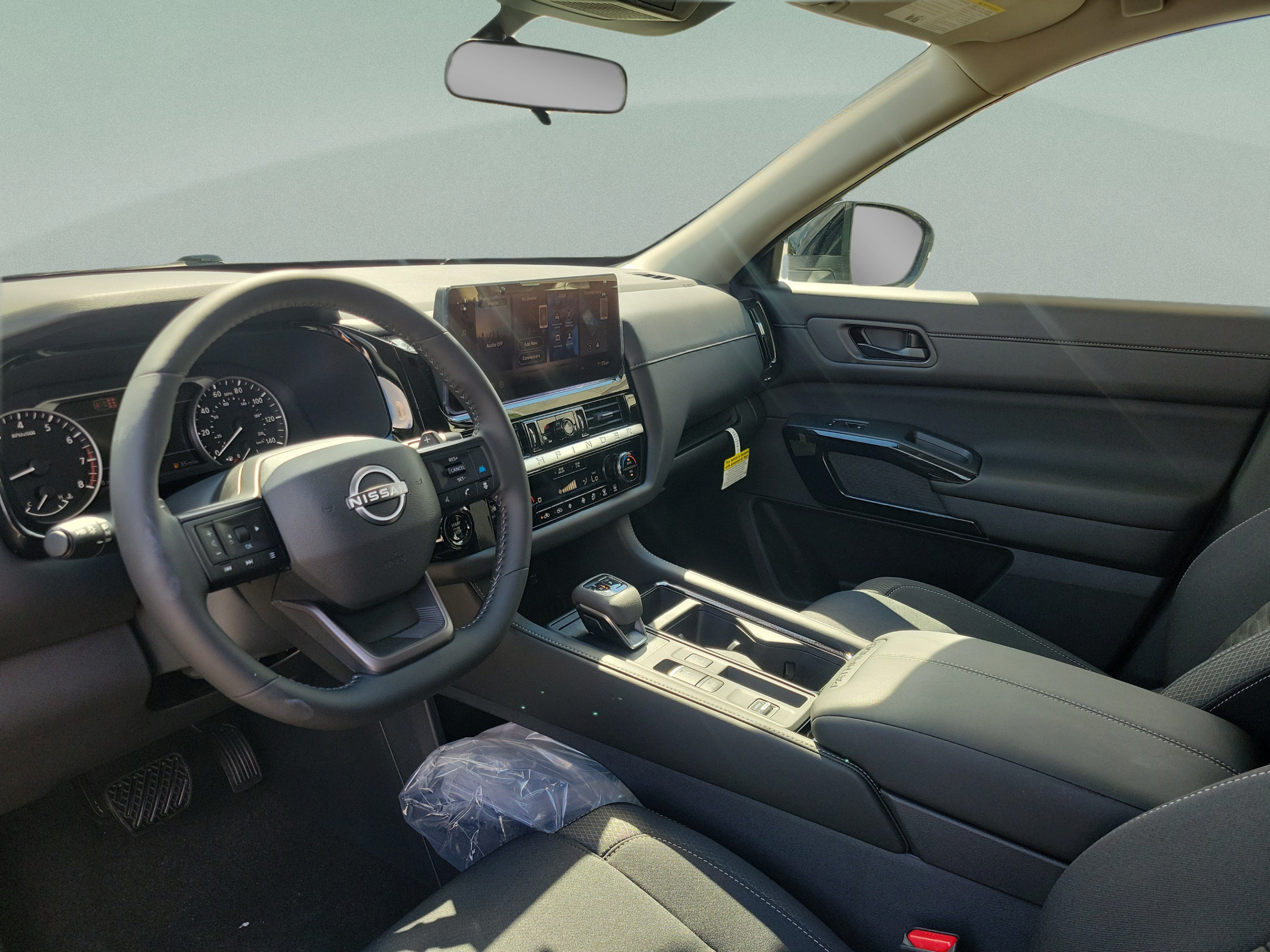 New 2026 Nissan Pathfinder SV w/ Cargo Package FWD image 16