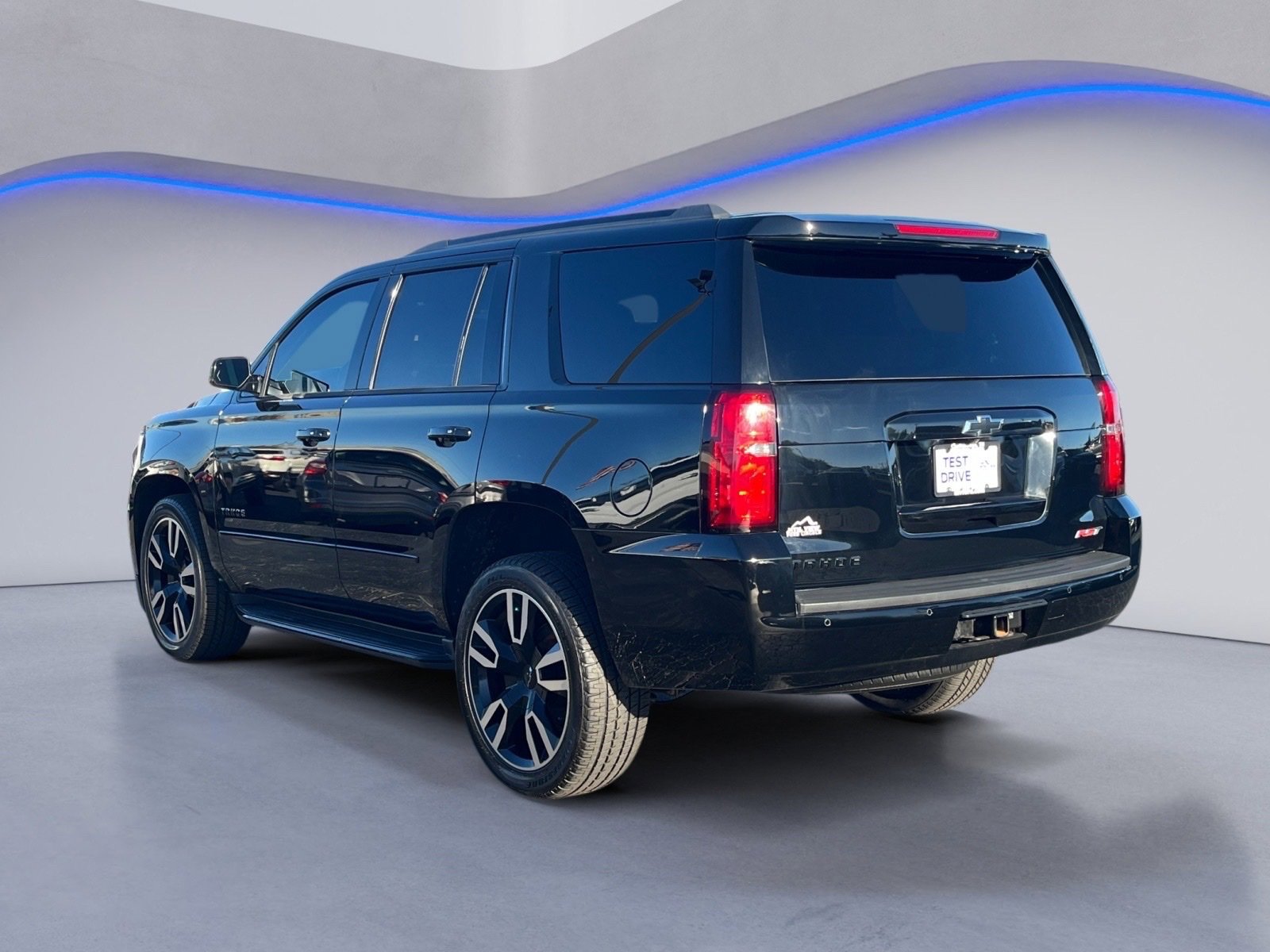 Used 2019 Chevrolet Tahoe Premier w/ RST 6.2L Performance Edition image 12