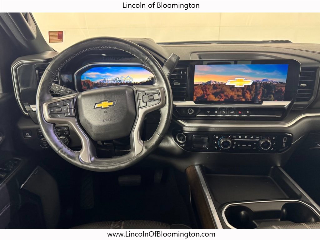 Used 2024 Chevrolet Silverado 2500 High Country w/ Technology Package AWD/4WD image 16