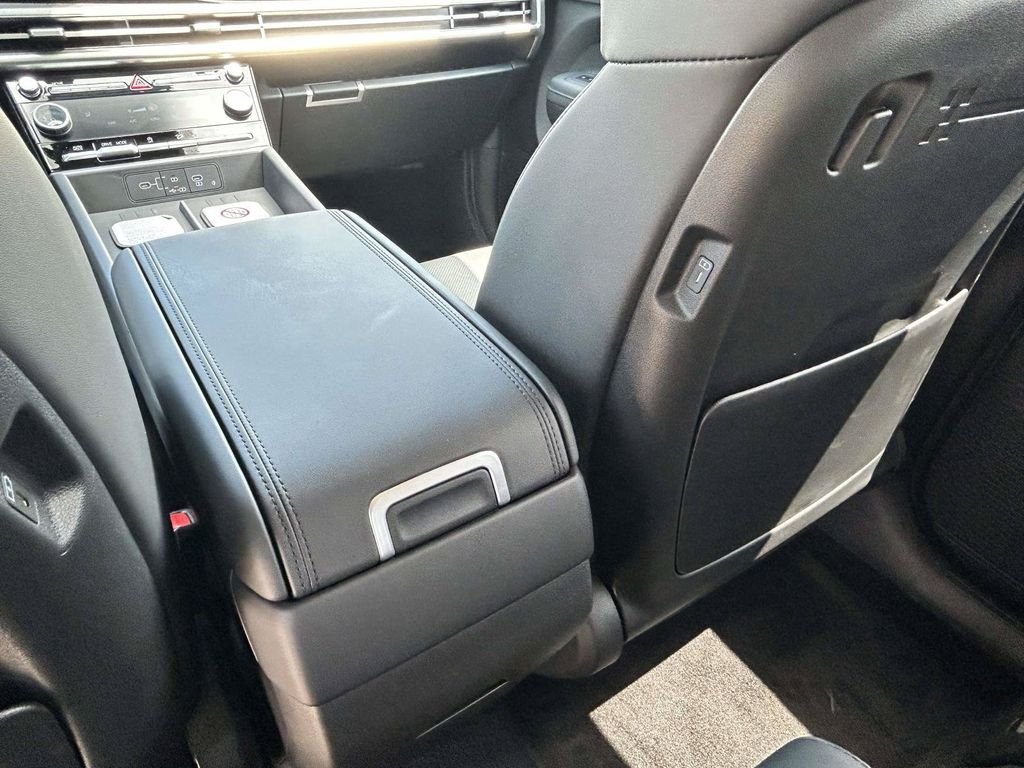 New 2027 Hyundai Santa Fe SEL FWD image 12