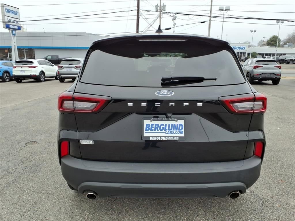 Used 2025 Ford Escape ST-Line image 5