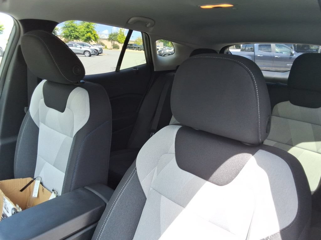 New 2026 Chevrolet Trax LS w/ LS Convenience Package FWD image 21