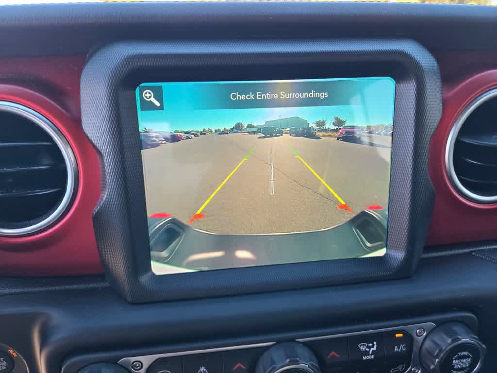 Certified 2023 Jeep Gladiator Rubicon w/ LED Lighting Group AWD/4WD image 11