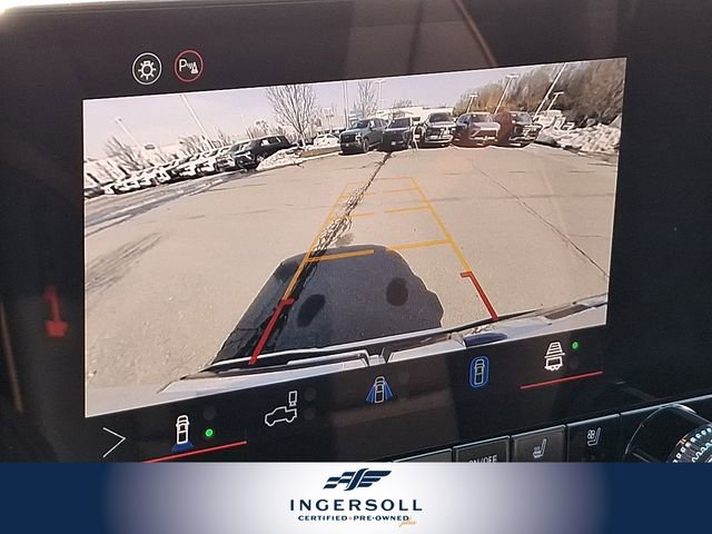 Used 2025 GMC Canyon AT4 w/ Technology Plus Package image 14