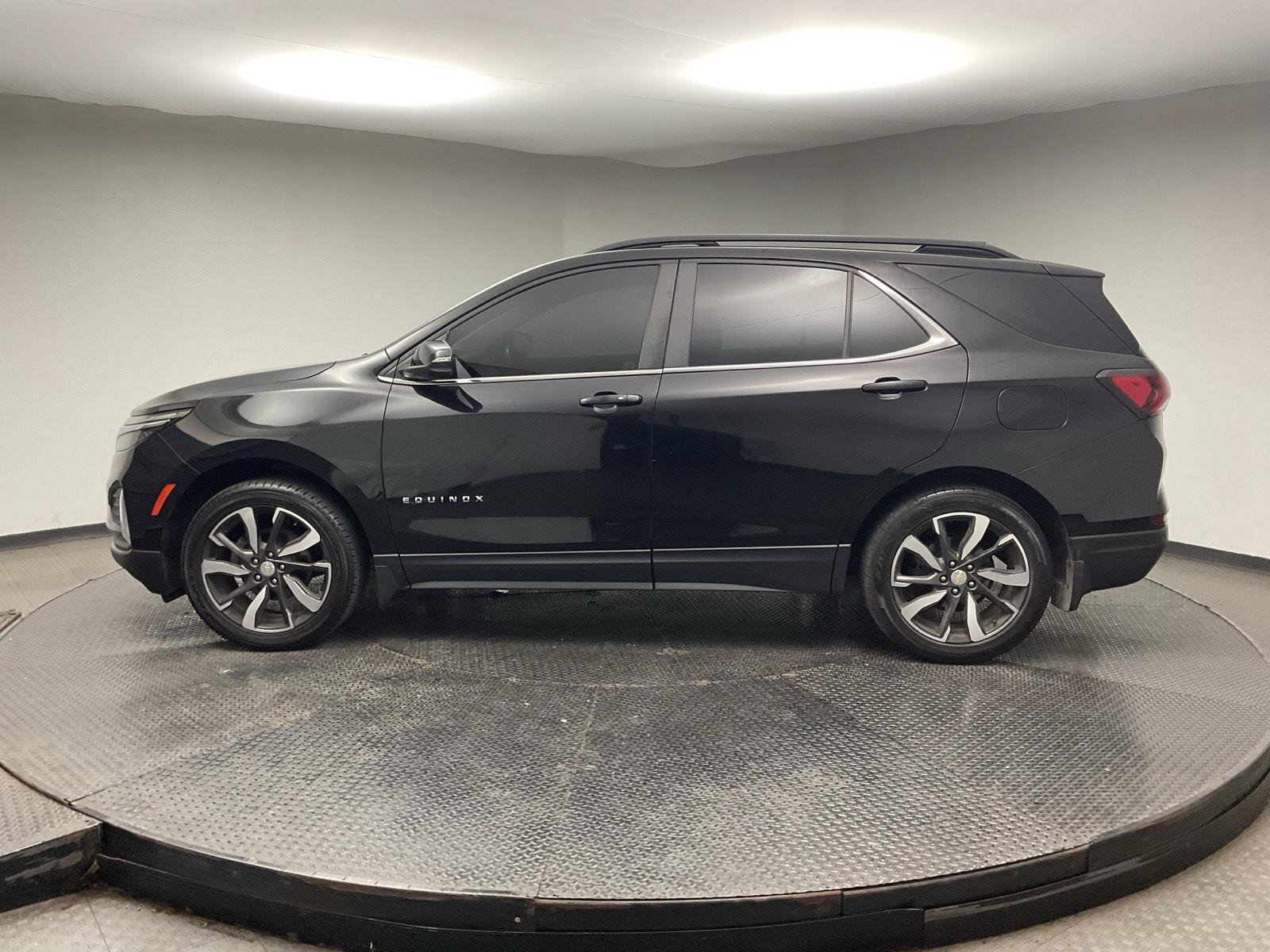 Certified 2022 Chevrolet Equinox LT AWD/4WD image 4
