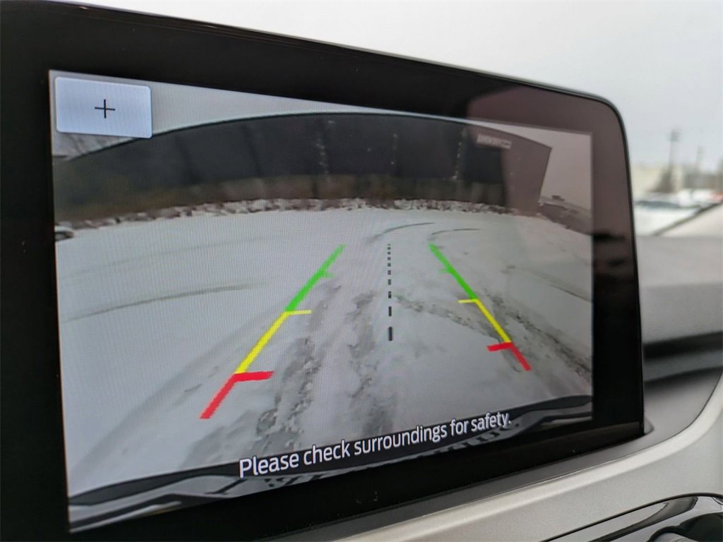 Used 2021 Ford Escape SE image 23