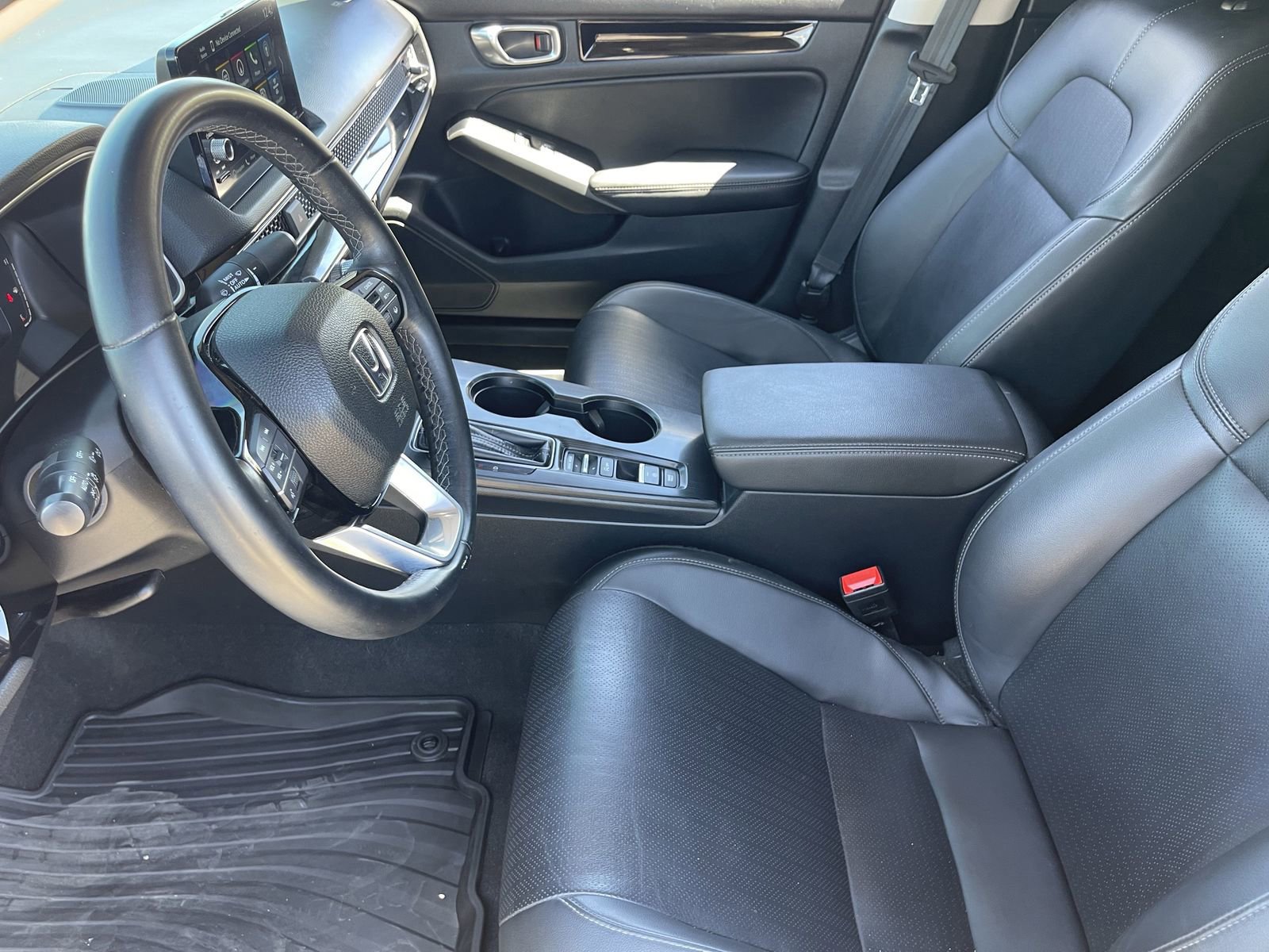 Used 2023 Honda Civic Touring image 21