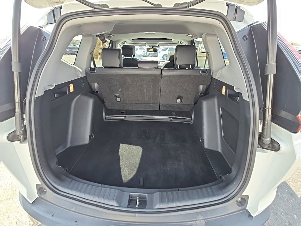 Used 2020 Honda CR-V Touring image 29