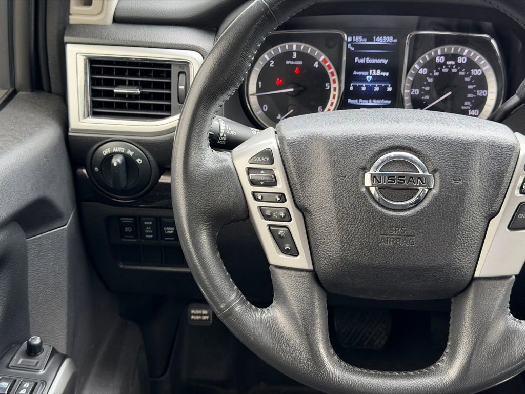 Used 2016 Nissan Titan SV RWD image 18
