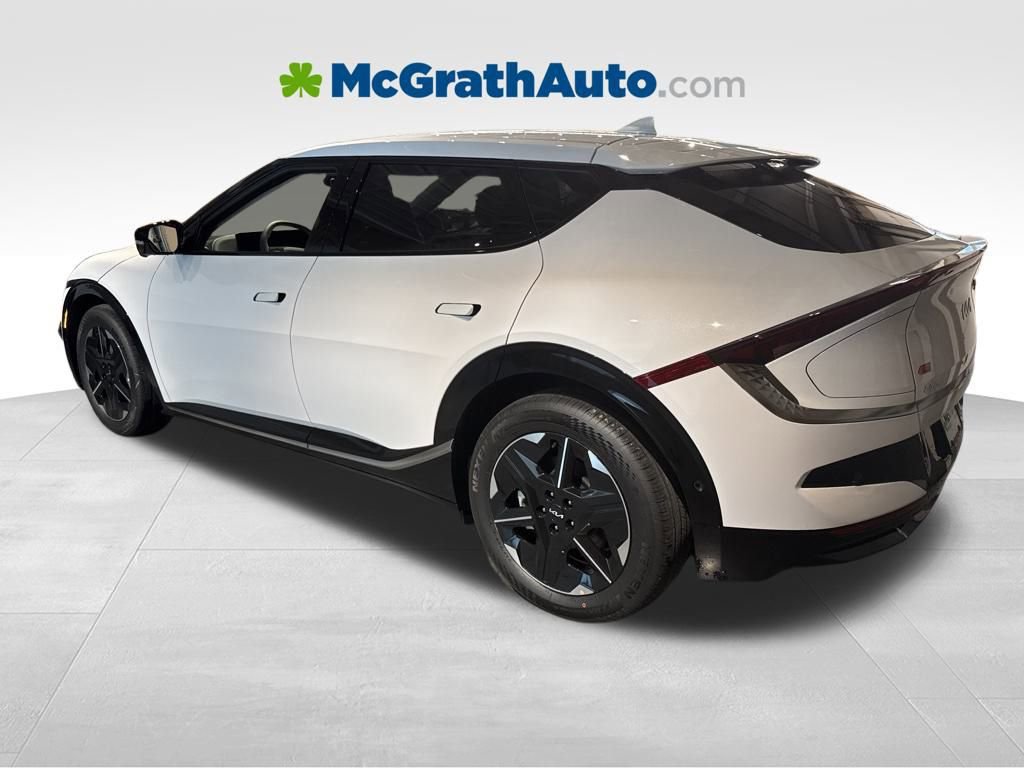 New 2025 Kia EV6 Wind image 5