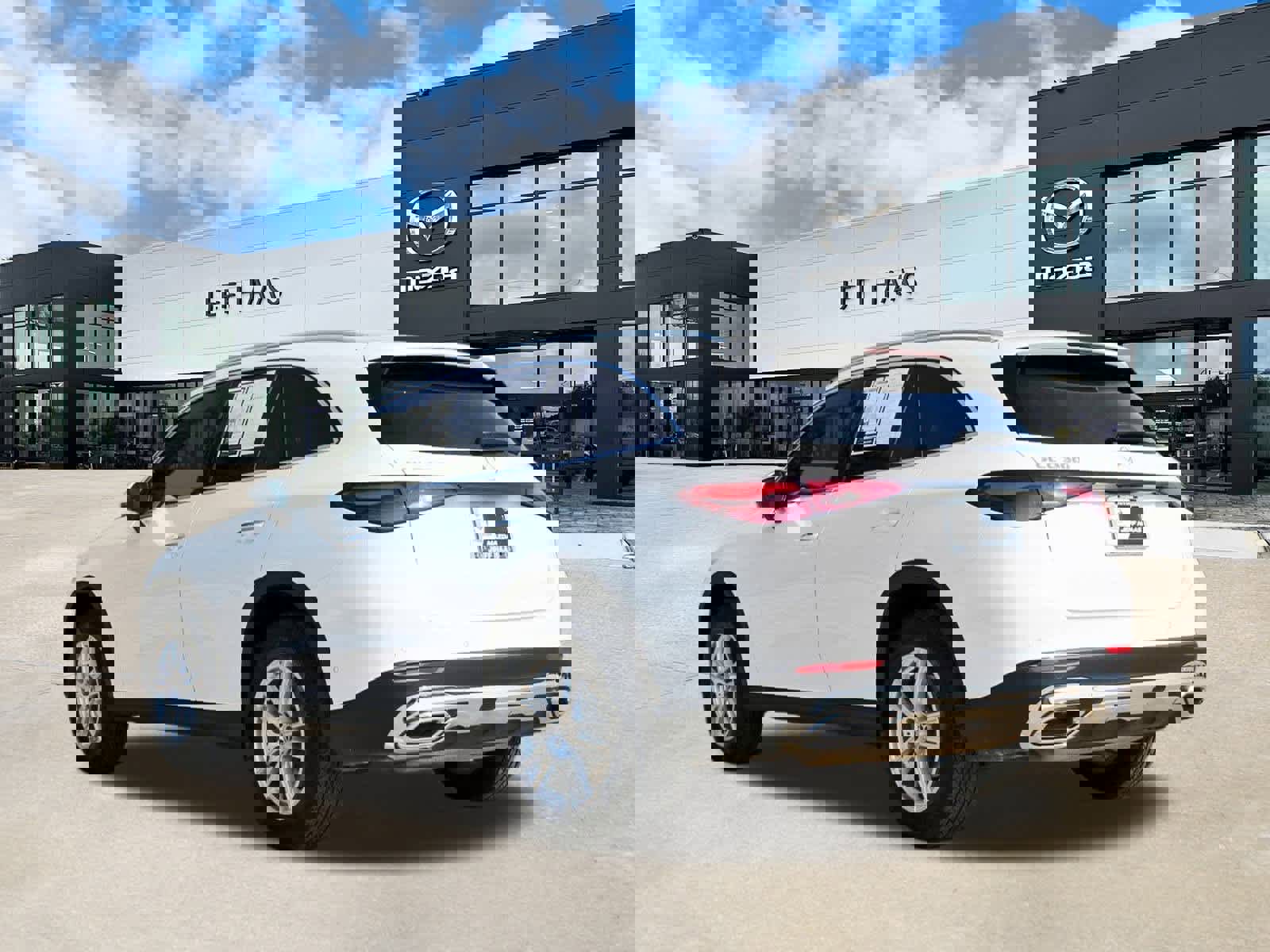 Used 2025 Mercedes-Benz GLC 300 image 2