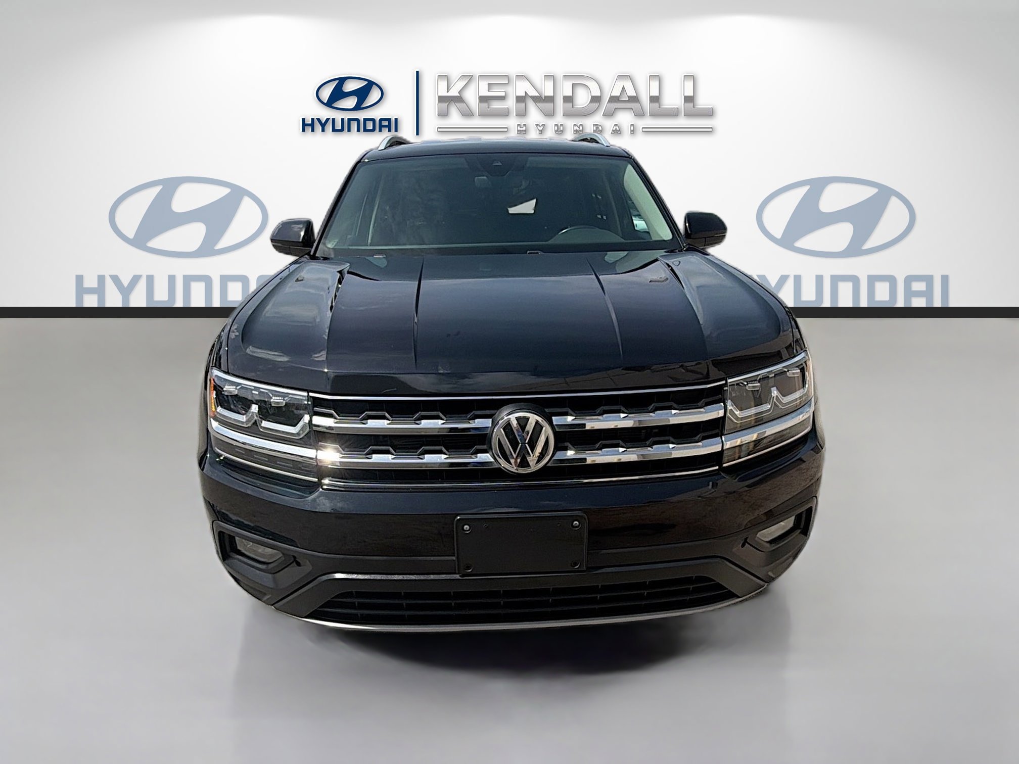 Used 2019 Volkswagen Atlas SE image 2