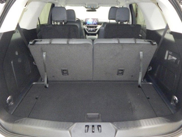 Used 2025 Ford Explorer Active w/ Active Comfort Package image 16