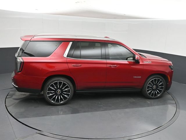 Used 2025 Chevrolet Tahoe High Country AWD/4WD image 34