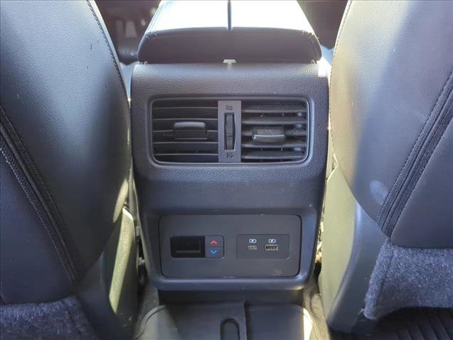 Certified 2023 Nissan Rogue SL w/ SL Premium Package image 18