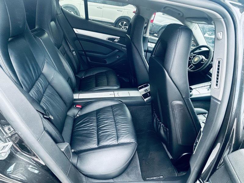 Used 2016 Porsche Panamera 4 AWD/4WD image 13