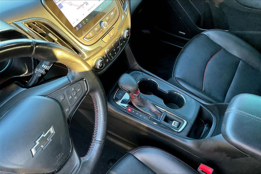Used 2022 Chevrolet Equinox RS w/ RS Leather Package AWD/4WD image 8