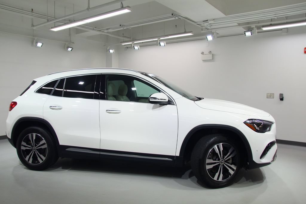 Certified 2024 Mercedes-Benz GLA 250 4MATIC image 13