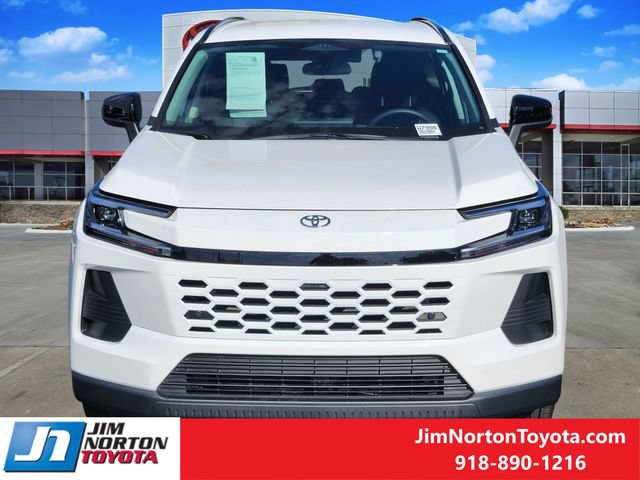 Used 2026 Toyota RAV4 XLE Premium FWD image 2