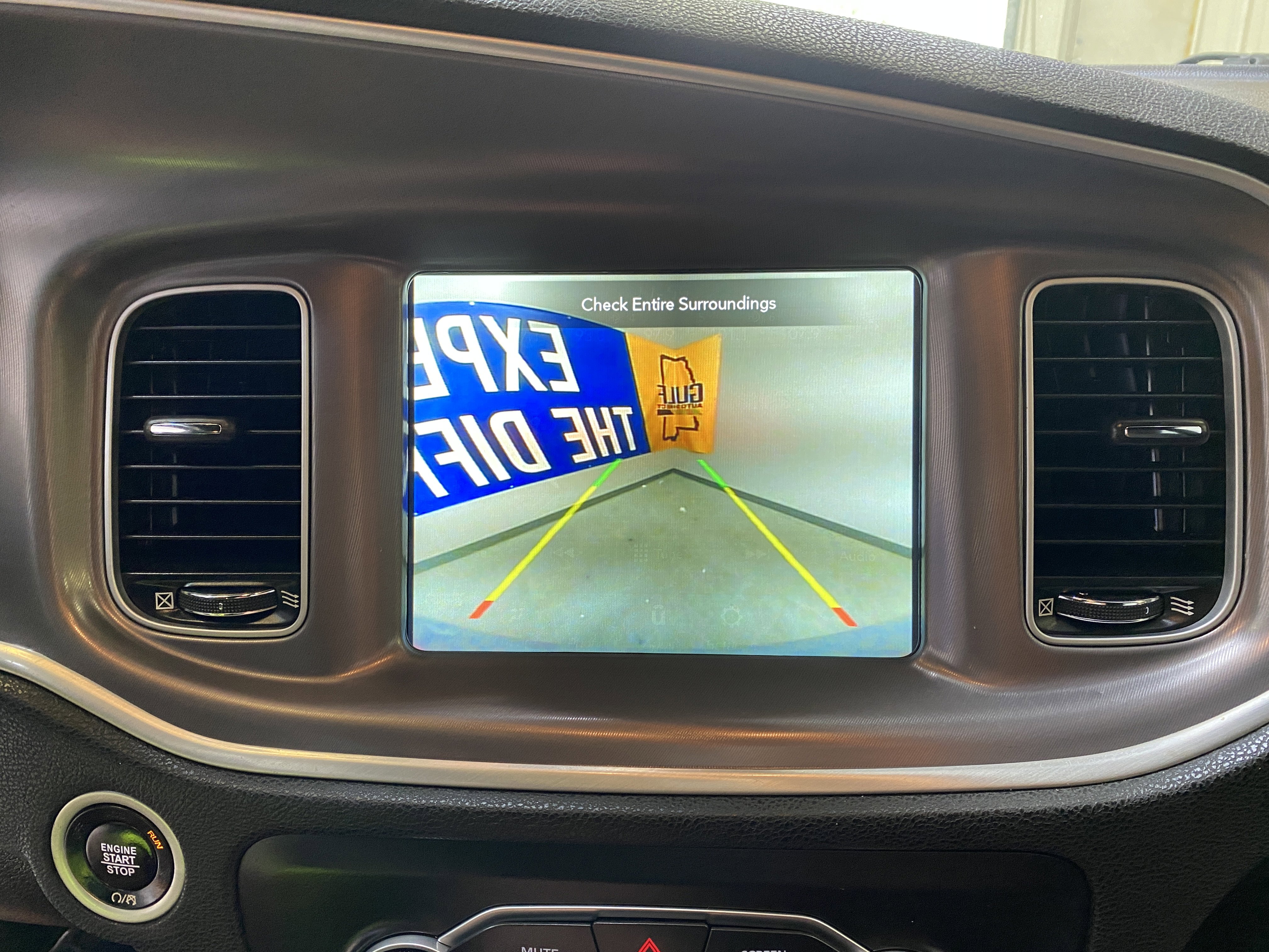 Used 2022 Dodge Charger SXT image 38