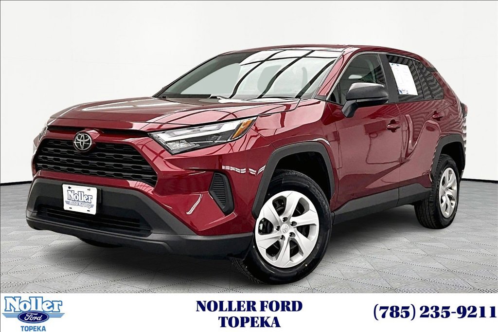 Used 2024 Toyota RAV4 LE image 1