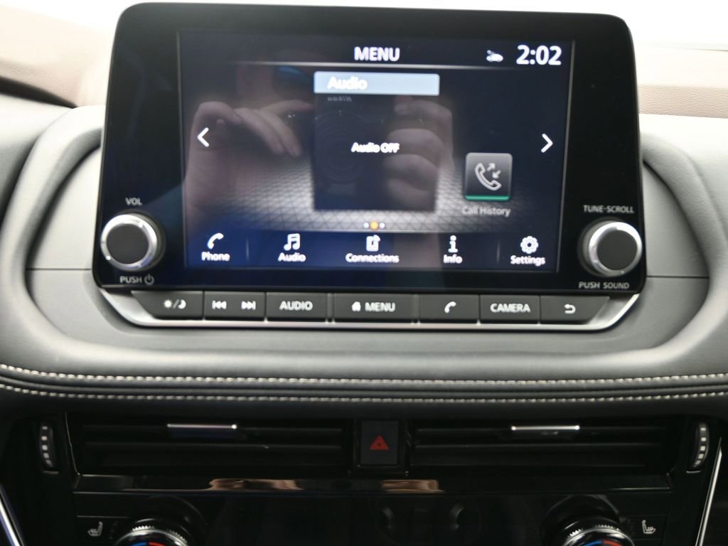 Used 2023 Nissan Rogue SL image 12