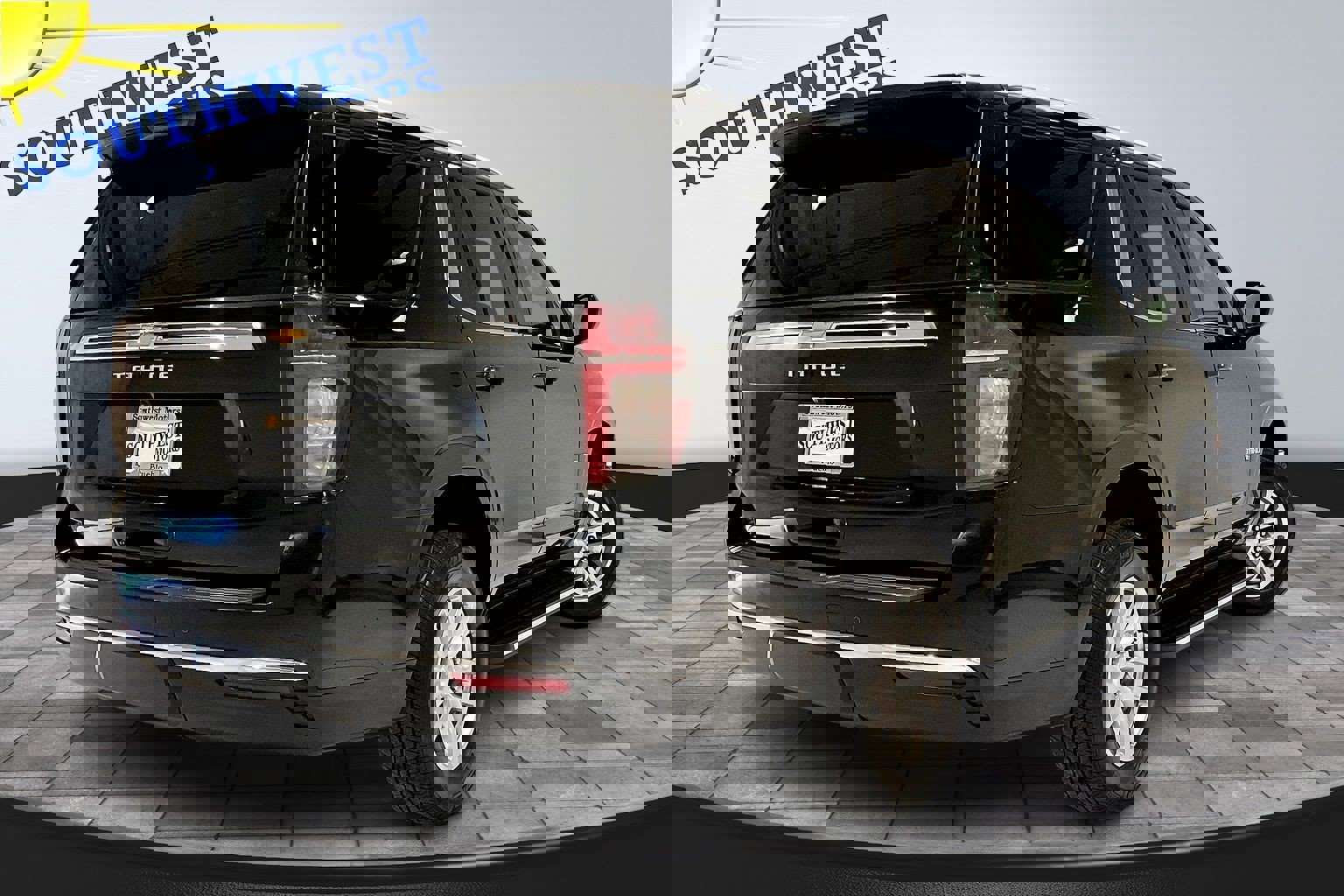 Used 2022 Chevrolet Tahoe LS image 6