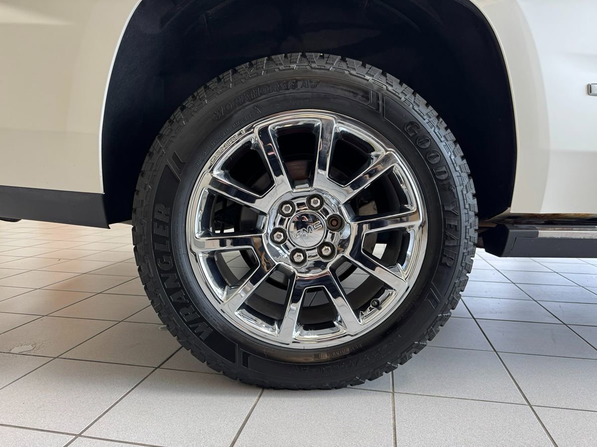 Used 2015 GMC Yukon Denali w/ Touring Package image 69