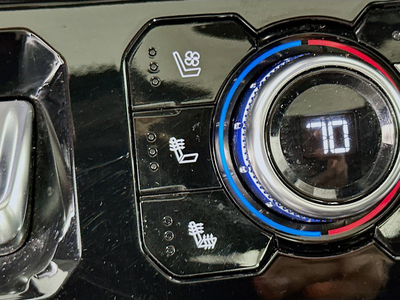 Used 2022 GMC Sierra 1500 Denali image 22