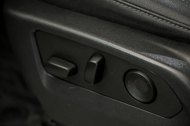 Used 2023 GMC Sierra 1500 SLT w/ SLT Convenience Package image 15