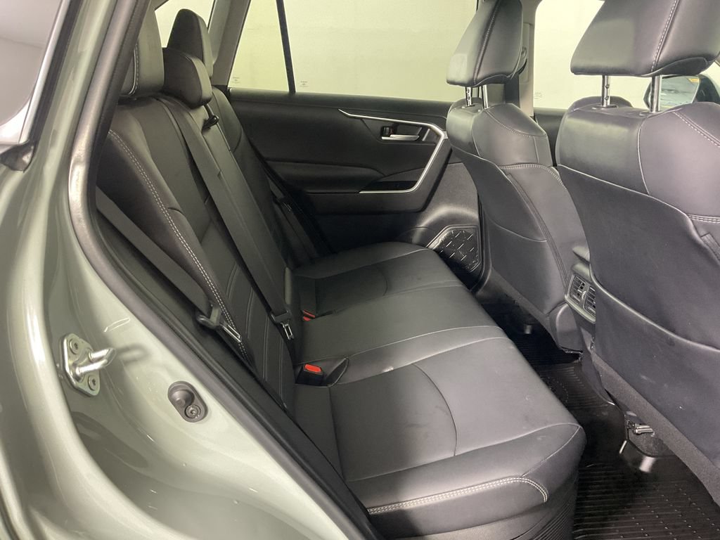 Used 2023 Toyota RAV4 XLE Premium AWD/4WD image 23