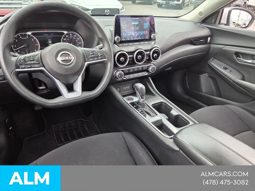 Used 2024 Nissan Sentra SV FWD image 9