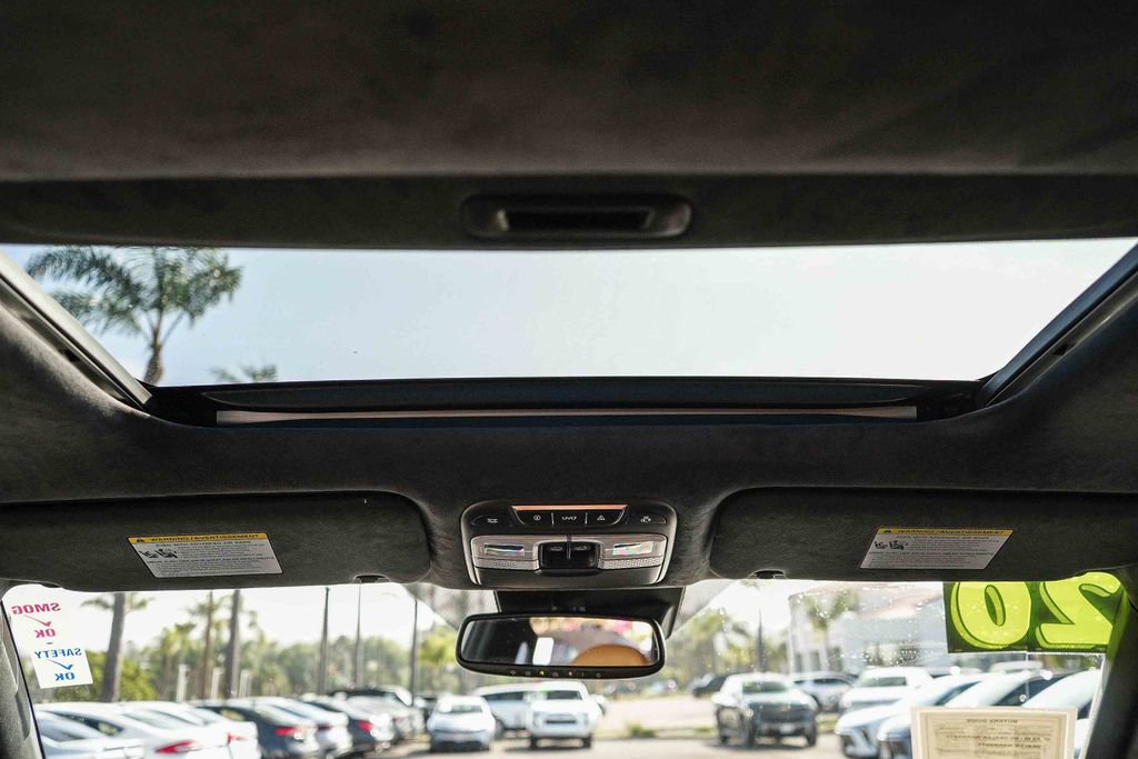 Used 2020 Kia Telluride SX w/ SX Prestige Package image 15
