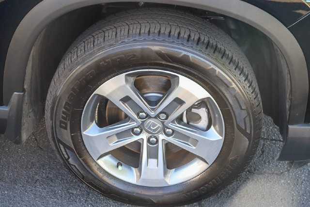 Certified 2025 Honda Pilot EX-L image 7