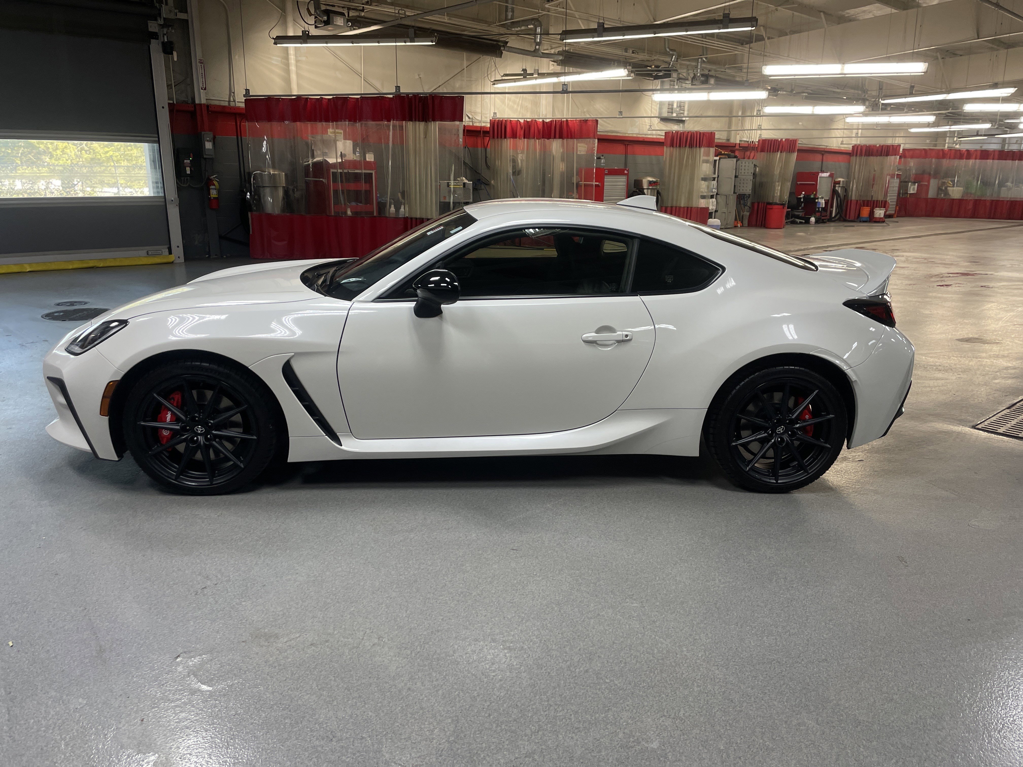 Certified 2025 Toyota GR86 Premium image 7