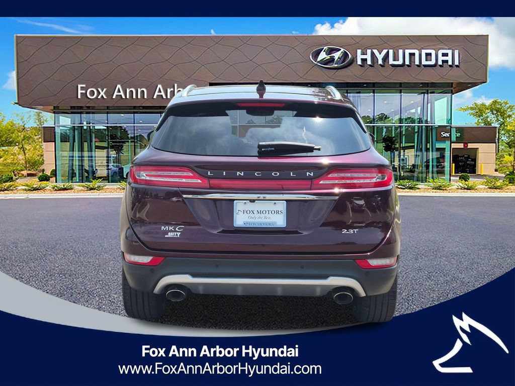 Used 2017 Lincoln MKC Reserve w/ Lincoln MKC Climate Package AWD/4WD image 4