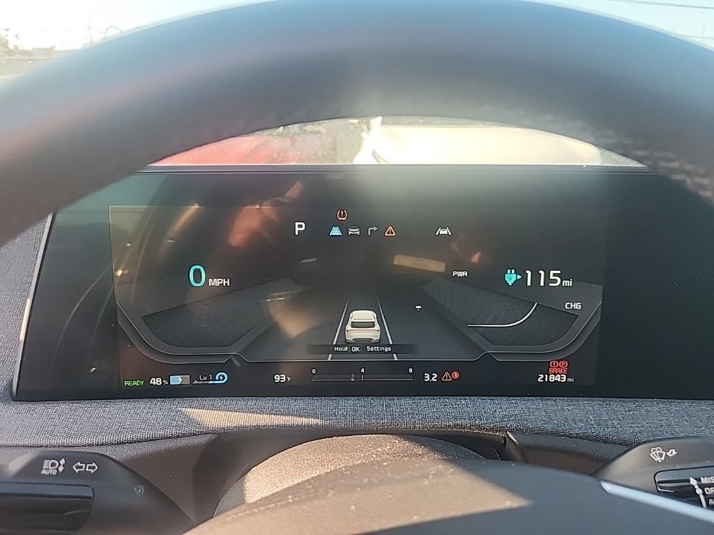 Certified 2024 Kia EV6 Light RWD image 21
