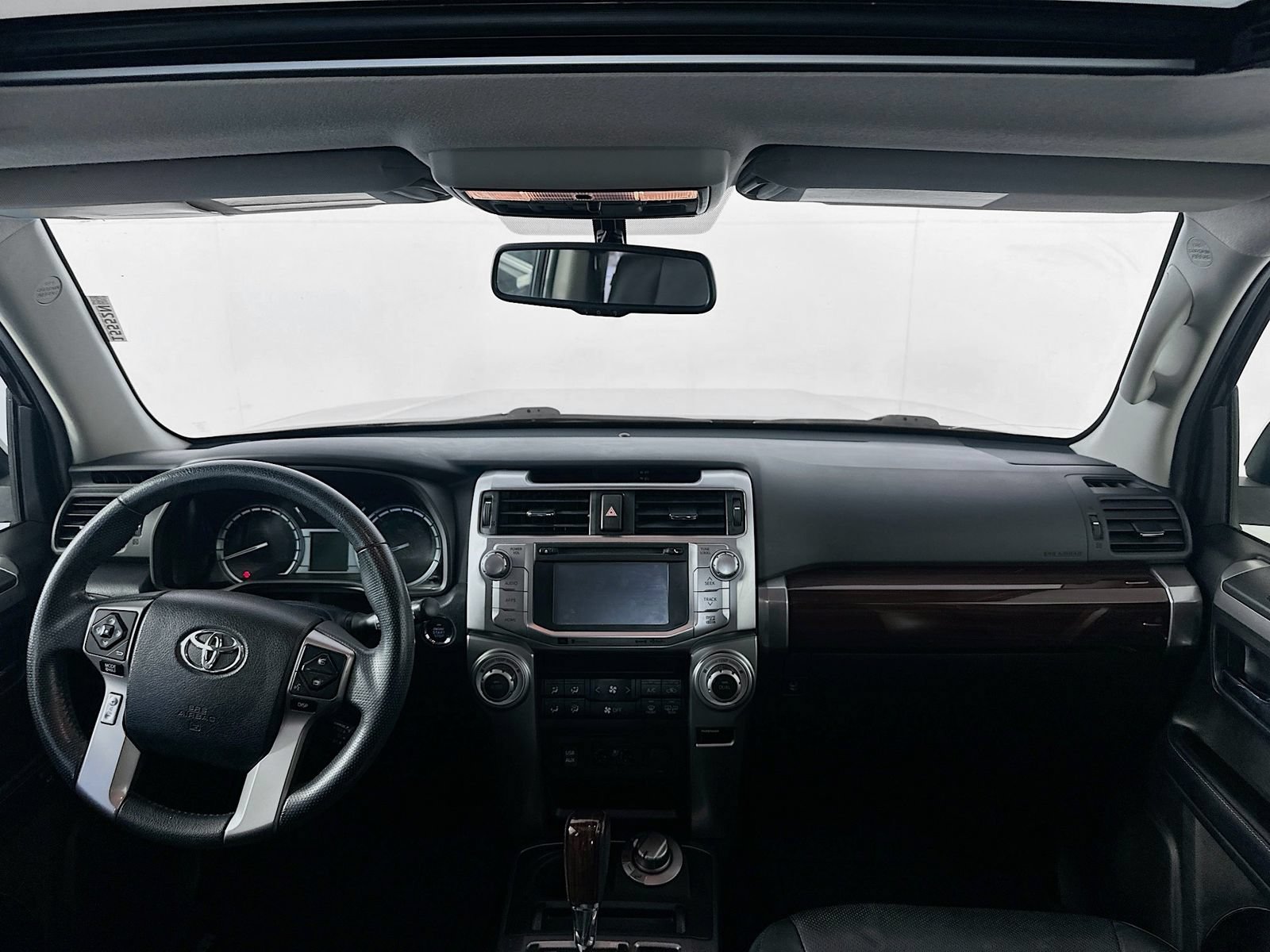 Used 2019 Toyota 4Runner Limited AWD/4WD image 23