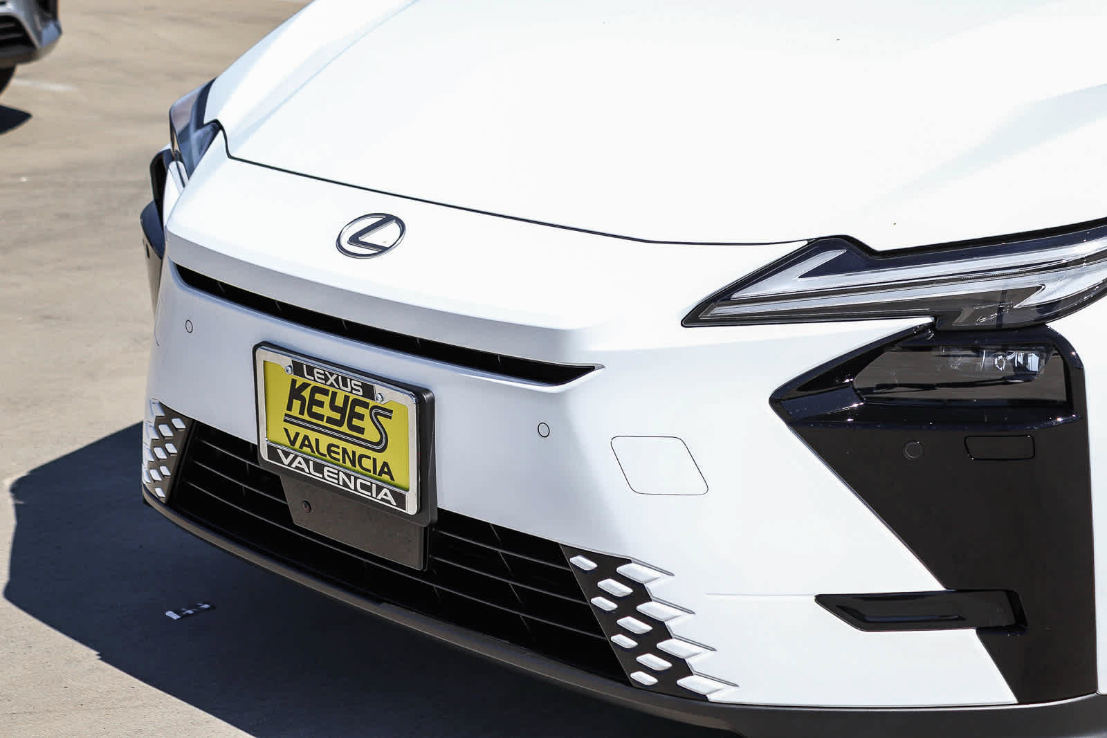 New 2026 Lexus ES 350h FWD image 8