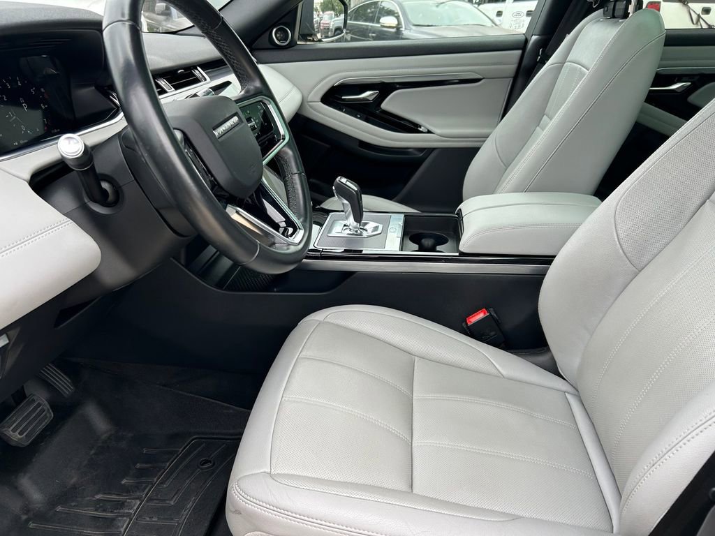 Used 2021 Land Rover Range Rover Evoque SE AWD/4WD image 11