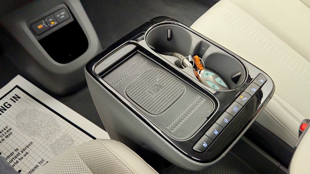 Used 2025 Hyundai Ioniq 5 Limited RWD image 16