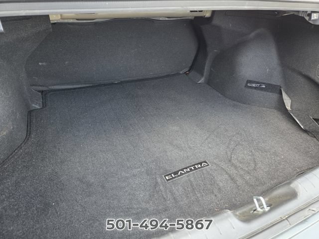 Used 2025 Hyundai Elantra Sport FWD image 13