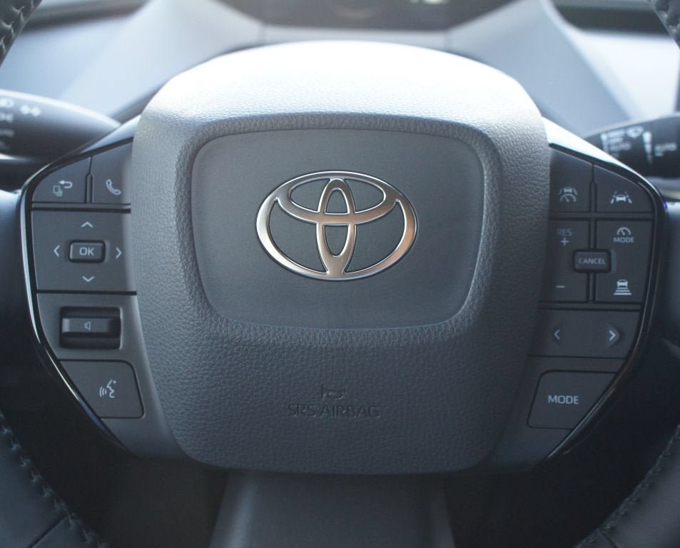 Used 2026 Toyota Prius Limited w/ Limited Premium Package FWD image 8